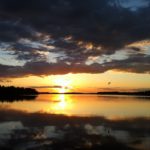 Ilta-aurinko Leppäniemestä, Iso-Roine